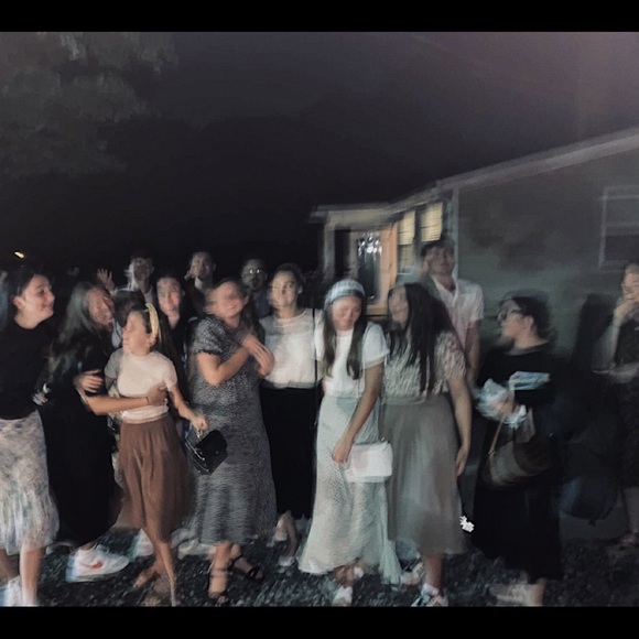 Meet your Posher, Bethany - Picture 4 of 8